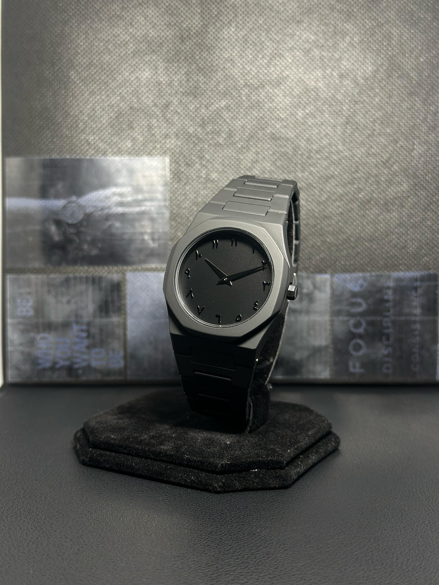 Black Arabic Aura Watch